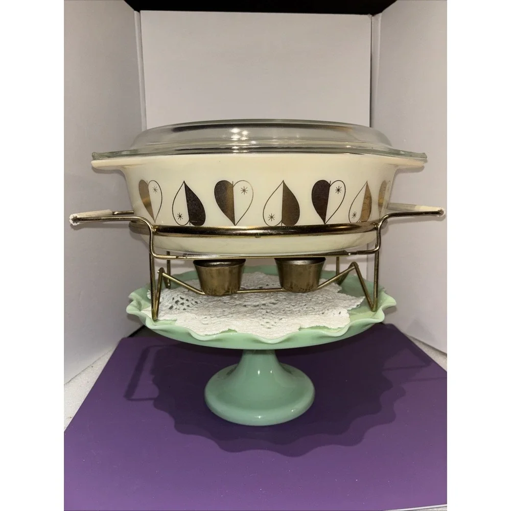 Vintage PYREX Golden Hearts‎ Promotional Casserole 045 2 1/2 Qt W/ Candle Warmer